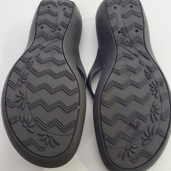 Okabashi Black Flip Flops Size ML - Picture 4 of 6